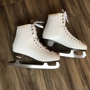 Lake Placid Women’s Ice Skates 7